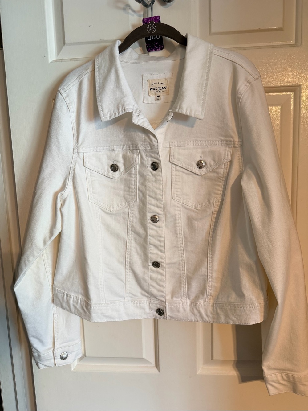 Wax Jean White Denim Jacket with Front Pockets